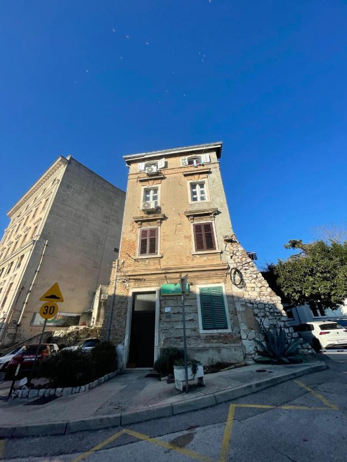 Appartement Ena à Rijeka Extérieur photo