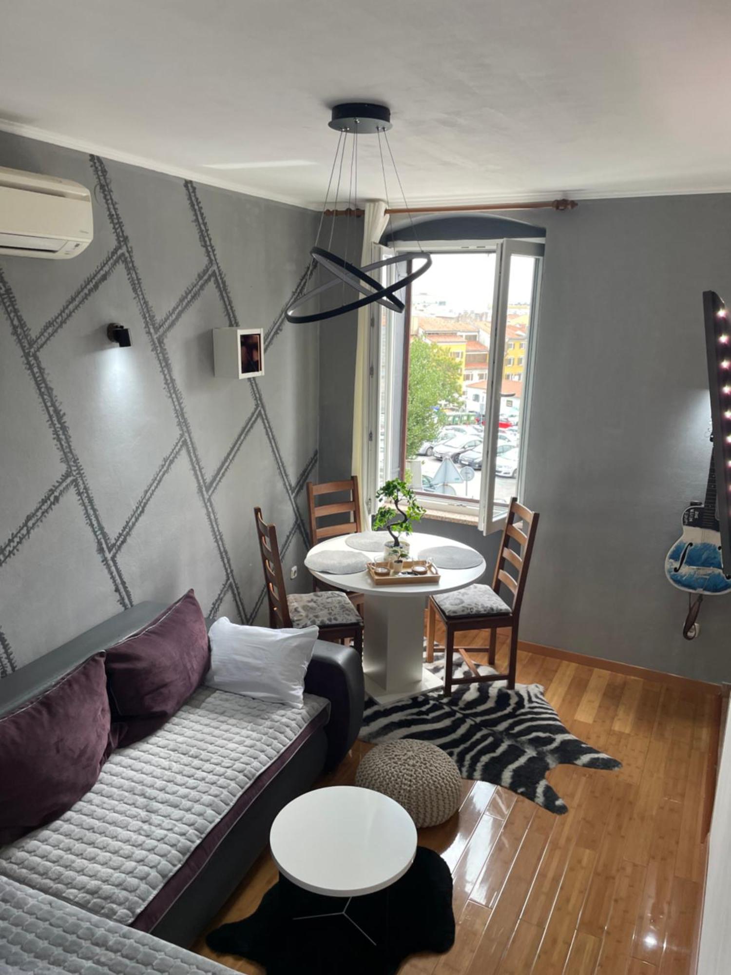 Appartement Ena à Rijeka Extérieur photo